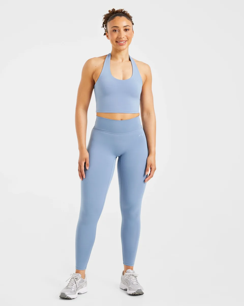 Staple Halterneck Crop Top - Slate Blau – Bild 4