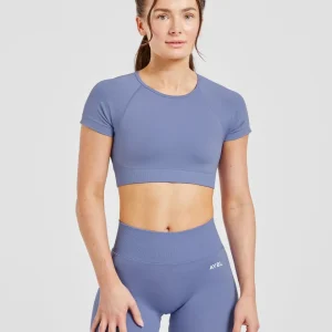 Adapt Seamless Crop Top - Iris Blau